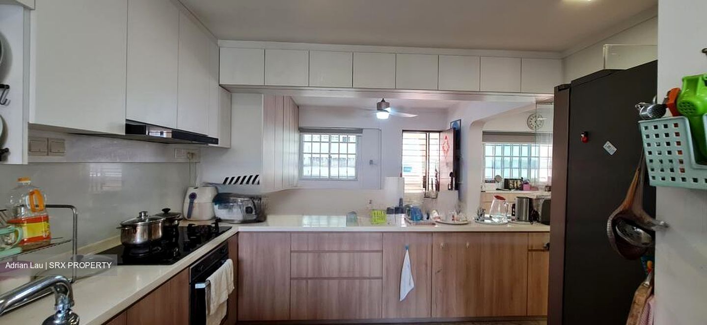 Blk 145 Eunos Spring (Bedok), HDB Executive #477827481